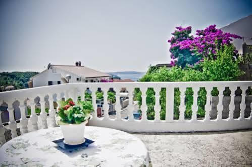 Apartments Slijepcevic Hvar Town Exterior foto